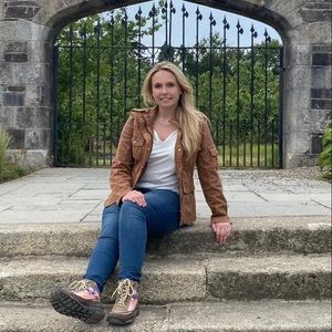 Meet your Posher, Taylor